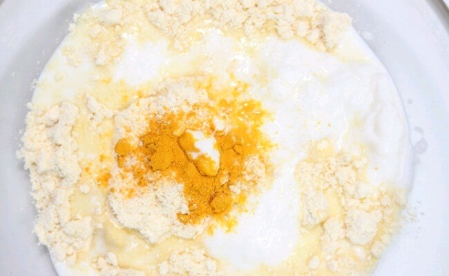 turmeric-yogurt